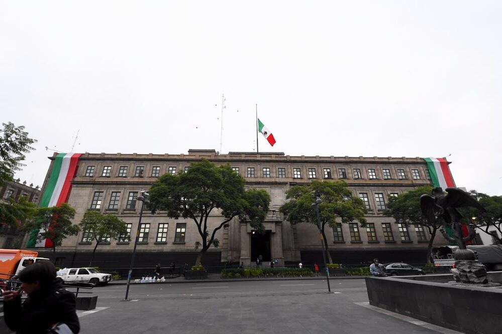 Este 19 de septiembre el edificio sede de la Corte izó su bandera a media asta
