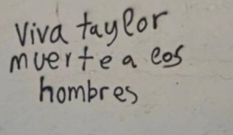 Taylor Swift lanza 1989 y la ofrenda para los lomitos, en los memes de la semana