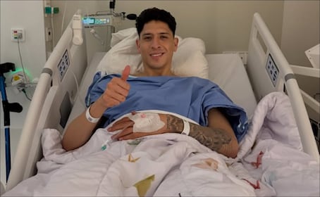 Edson Álvarez reacciona en redes sociales tras su operación de tobillo: "Han sido días difíciles"