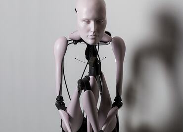 Desiring-Machines, máquinas con emociones en la MAD Gallery