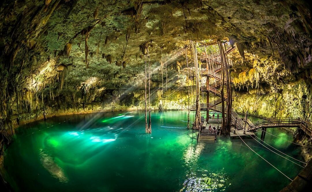 El Cenote Maya, que puedes visitar mediante la empresa Alltournative, cuenta con rappel y tirolesa. Foto: Cortesía Alltournative