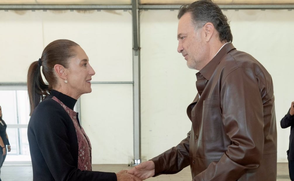 El gobernador de Querétaro, Mauricio Kuri, recibe a la presidenta de México, Claudia Sheinbaum, en Querétaro. Foto: X @makugo