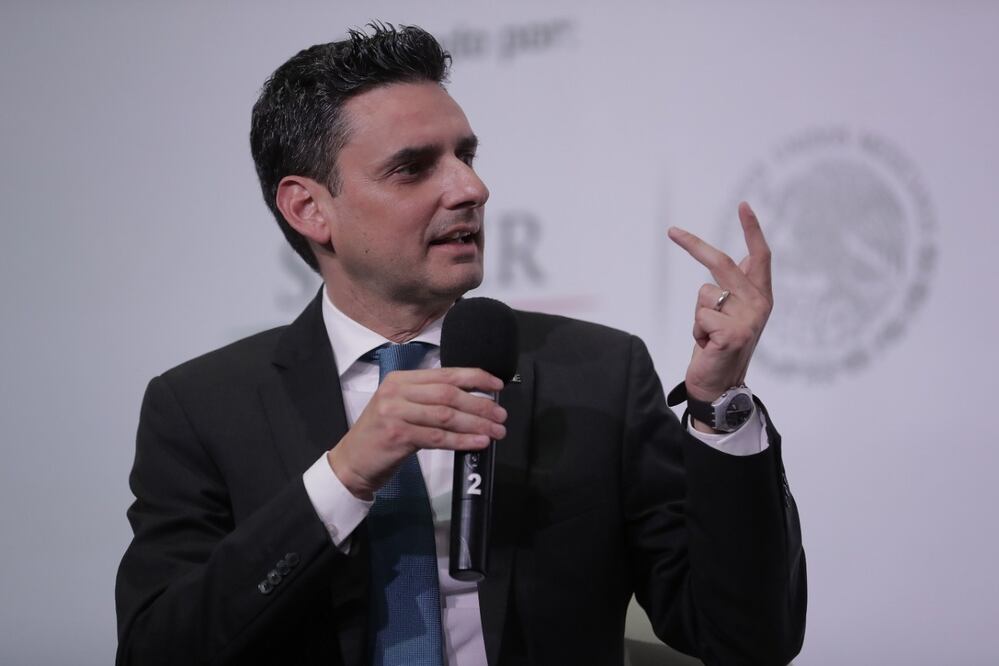 Guillermo García Alcocer, titular de la CRE. Foto: ARCHIVO/EL UNIVERSAL