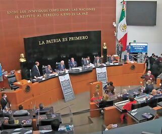 Llama Monreal a abogados a recuperar sus funciones