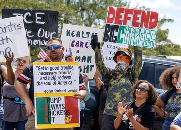 FOTOS: Activistas y familiares piden cerrar Alcatraz de los Caimanes; “es una jaula de perros", acusan