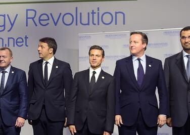 Participa Peña en panel sobre energías verdes