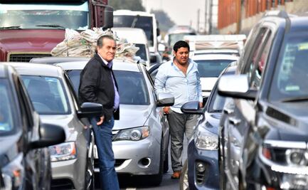 Choque en Calzada Ignacio Zaragoza provoca circulación lenta