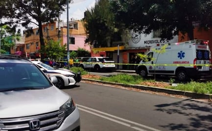 Asesinan a balazos a un hombre en puesto de tacos de Tláhuac; los presuntos responsables escaparon a bordo de una motocicleta