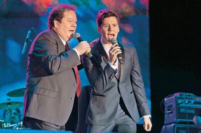 Jorge Muñiz "presenta" a su hijo Axel