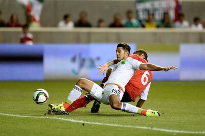 Evaluarán lesión de Henry Martin