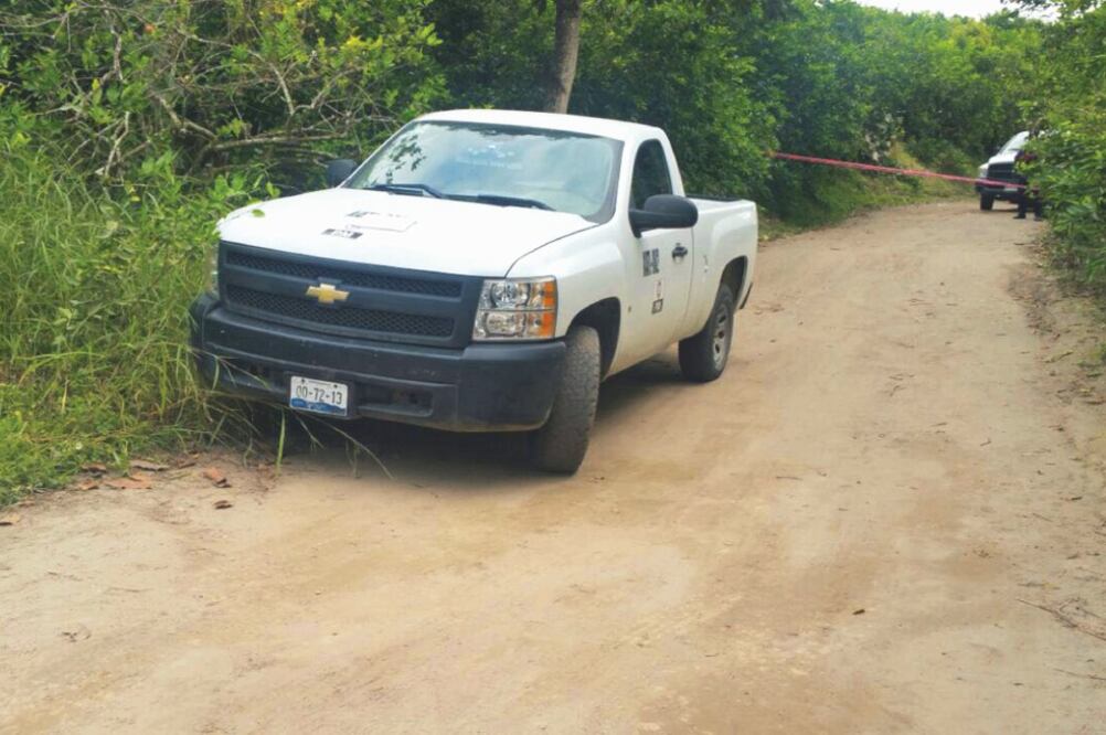 El vehículo de Martín Gelacio Castillo Calipa, gerente de la Conafor, fue abandonado en la carretera Tlapacoyan-Atzalan, una zona montañosa con alta incidencia delictiva y presencia de grupos del narcotráfico (PATRICIA MORALES. EL UNIVERSAL)