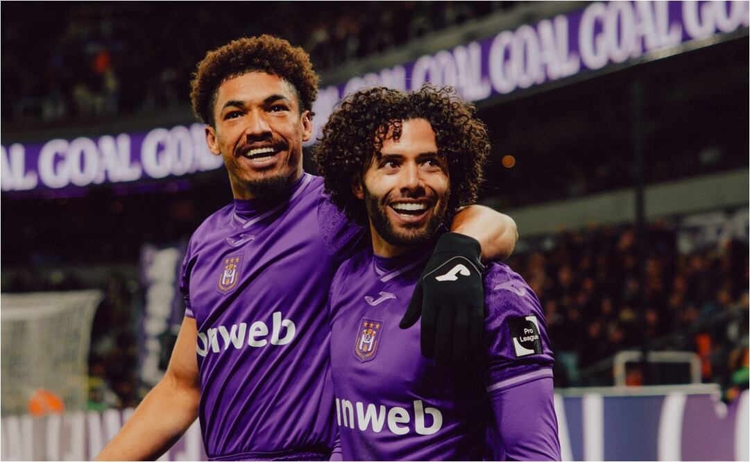 FOTO: César 'Chino' Huerta suele tener un lugar protagónico en Anderlecht -@rscanderlecht