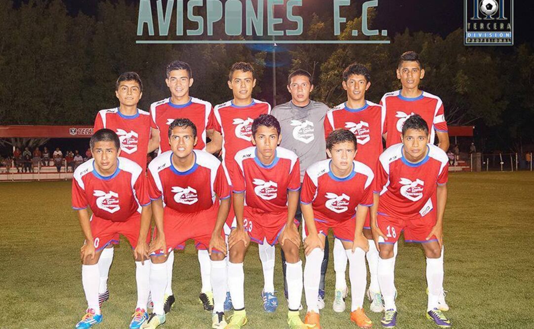 El autobús del equipo Avispones de Iguala resultó agredido cuando fueron confundidos con normalistas. /Archivo - EL UNIVERSAL