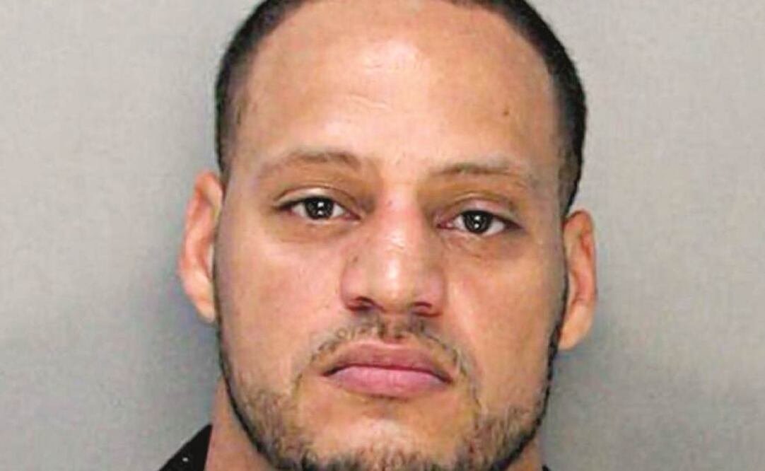 Hesny, de 33 años, acudió a la corte para asumir los cargos