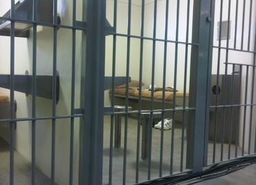 Dan 3 años de prisión a policía federal por el delito de cohecho