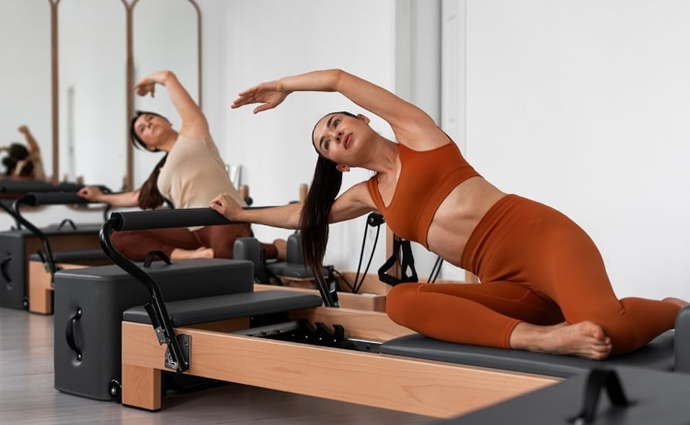 Pilates en casa. Foto: Freepik