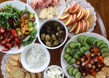 Botanas sencillas para tu cena de año nuevo