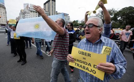 Ordenan a gobierno de Buenos Aires suspender Uber
