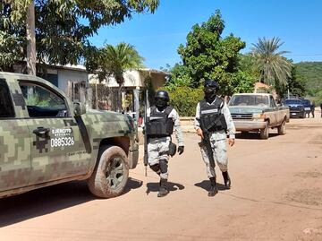 Enfrentamiento deja una mujer muerta, un herido y 5 detenidos en Tepuche, Culiacán