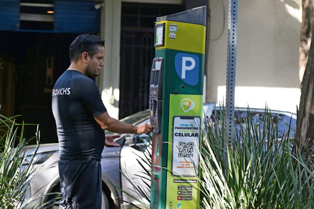 EL UNIVERSAL publicó que en la última década, Ecoparq obtuvo 3 mil 561 millones 979 mil 866 pesos por operar parquímetros. Carlos Mejía | El Universal