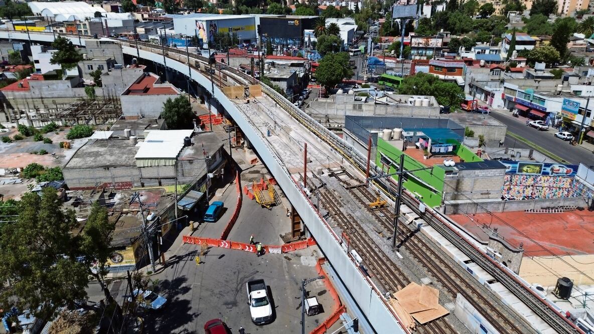 Vecinos se dicen cansados por el tráfico que provocan las obras en la zona. Foto: Diego Prado | El Universal