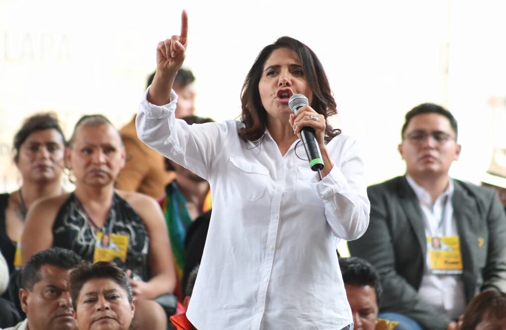 Diferencia. La precandidata de Por la CDMX al Frente inició el cierre de precampaña en la delegación Xochimilco donde arremetió contra Morena. Foto: Ariel Ojeda/EL UNIVERSAL