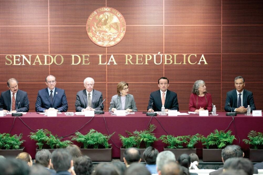 En el foro “El acceso efectivo al derecho a la protección de la salud para niñas y niños con inmunodeficiencias” estuvieron presentes los titulares de la Secretaría de Salud, del IMSS, del ISSSTE y del Seguro Popular (SENADO DE LA REPÚBLICA)