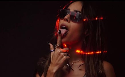 Danna Paola eleva la temperatura con baile en Miami y Santa Fe Klan se toma foto con ella