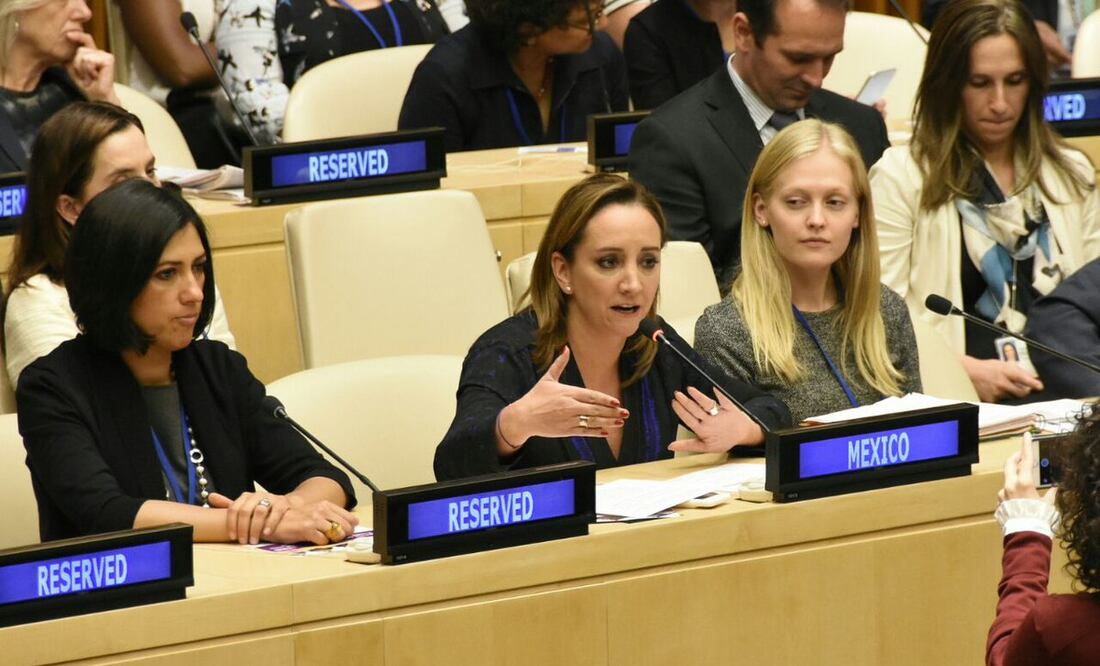 Imagen tomada del Twitter de Claudia Ruiz Massieu