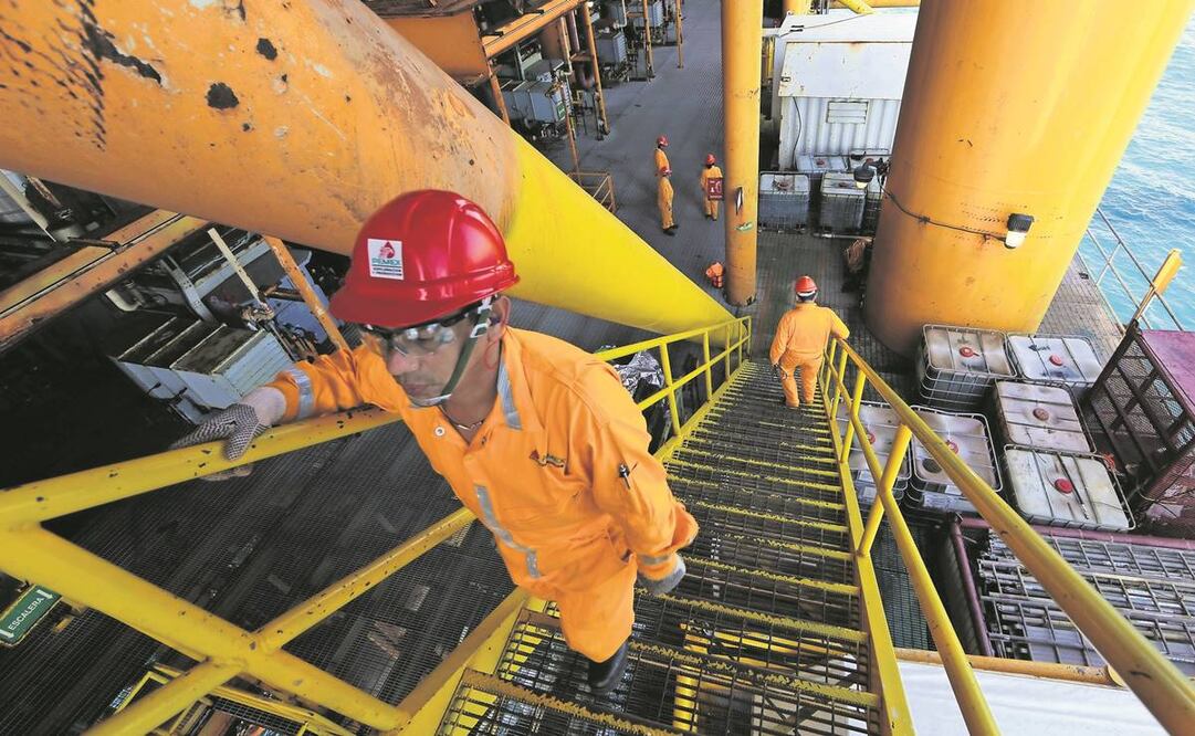 El barril de petróleo cerró 23.17 dólares arriba del precio fijado. Foto: Archivo/ EL UNIVERSAL.