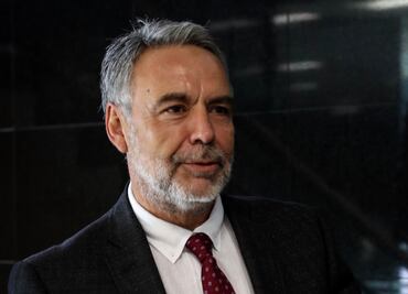 Morena va por subir precio de tabaco y cerveza para poner parche al Insabi