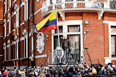 Assange: la guerra acaba de comenzar
