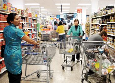 Ventas en tiendas de autoservicio y departamentales suman 239 mil mdp: ANTAD