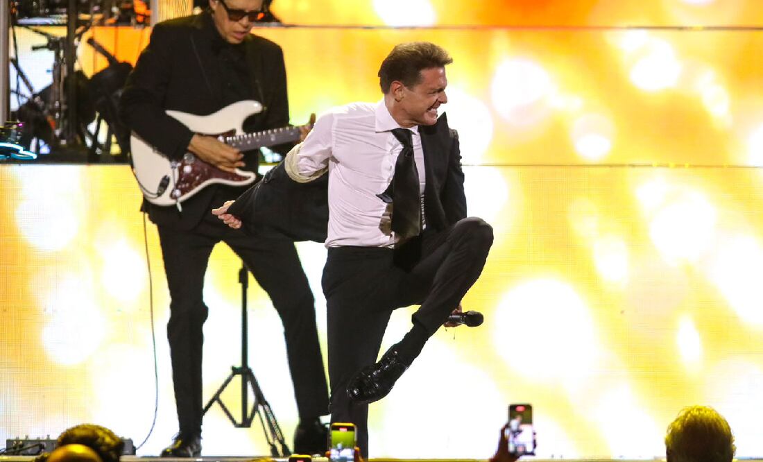 Luis Miguel conquistó la Arena CDMX en su penúltimo concierto en México. Foto: Axel Sánchez/ EL UNIVERSAL