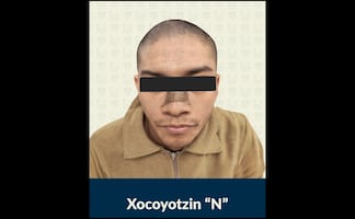 Detienen y vinculan a proceso a joven acusado de feminicidio de su madre en Venustiano Carranza; intentó también asesinar a su padre