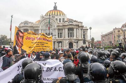 Vigilan 1,566 policías informe de Mancera