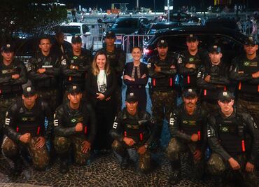 Sheinbaum se fotografía con batallón de Policía del Ejército y la Policía Federal; se encargó de la seguridad en Cumbre del G20