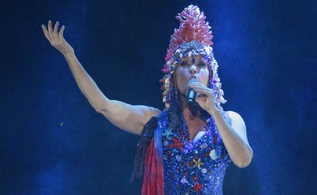 La intérprete mexicana deslumbró durante su presentación en Costa Rica. FOTO: Cortesía del periódico La Nación, de San José