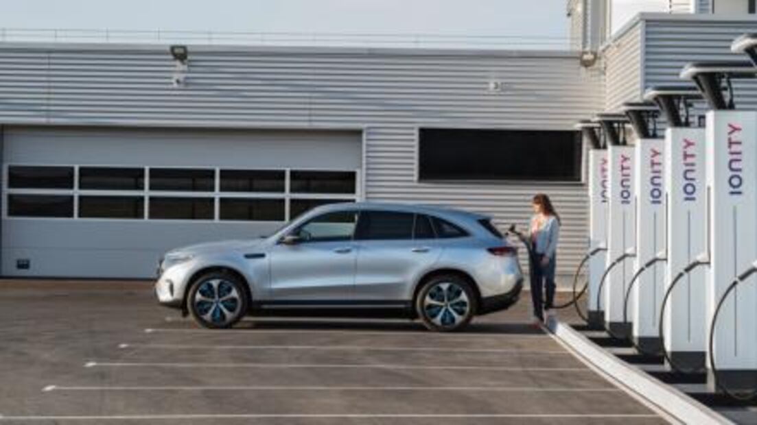 Primer Mercedes-Benz eléctrico llegará en 2020