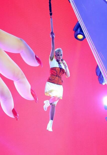 El impresionante estilo de Katy Perry en los VMA's  hará tu semana más feliz