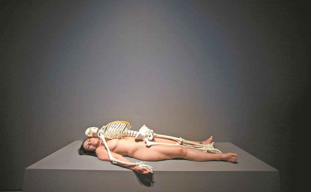 Nude with Skeleton, de 2010, en el MoMA, en Nueva York. Foto: ARCHIVO EL UNIVERSAL 