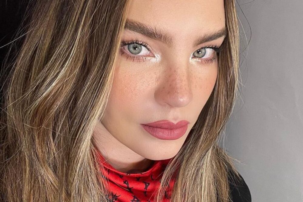 Belinda derrochó belleza durante su concierto en Monterrey. Foto: Instagram @belindapop