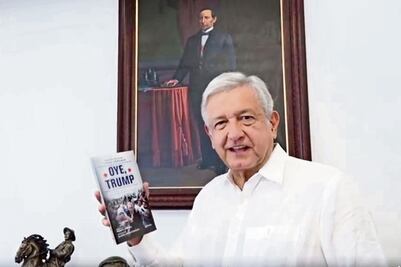López Obrador lanza libro "Oye Trump"