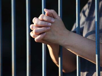 Gobernadora de Morelos promete revisión de casos donde jueces dan libertad a agresores sexuales; hay casos de violación contra menores