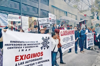 Sindicato del INAH protesta contra nueva sede de archivo 