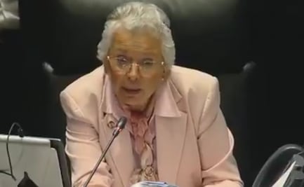 Senadores guardan un minuto de silencio en memoria de Enrique González Pedrero