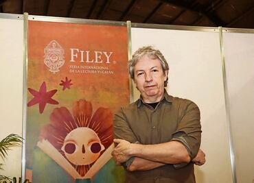 "Lectura y escritura son dos cosas muy distintas": David Toscana