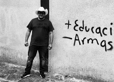 Hijo de AMLO gritó "cerdo" a Anaya, dice Julio Di Bella; Yeidckol lo niega