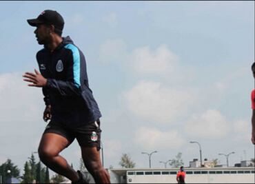 Adalid Maganda superó las pruebas físicas de la Comisión de Árbitros