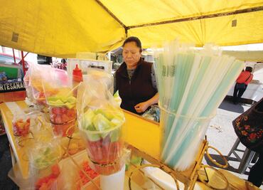 Prohíbe Edomex uso de plástico y unicel a comercios